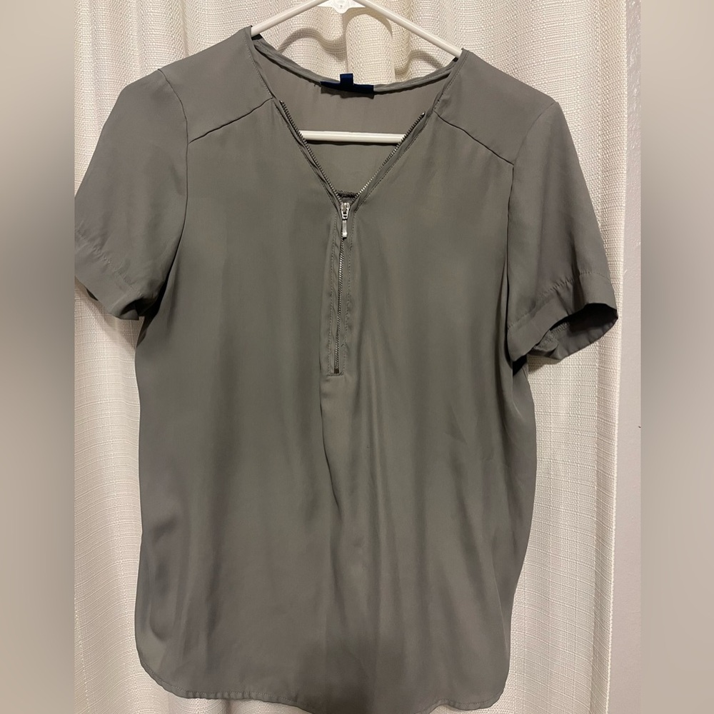 Women’s Blouse